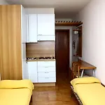 Vrclub - Ridente Hotel