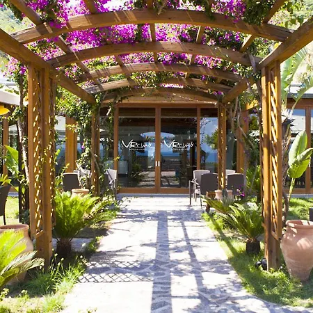 Hotel Vrclub - Ridente San Giorgio (Messina)
